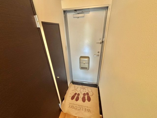 FORTUNA片田町の玄関