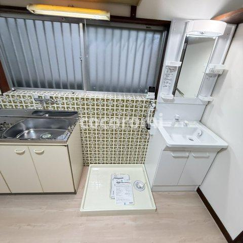 石津元町　車庫付戸建のその他
