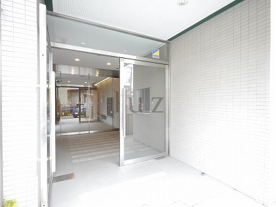 パークハウス鶴見本町通のエントランス
