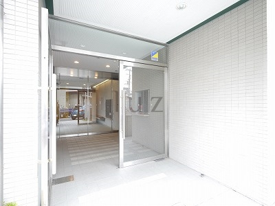 パークハウス鶴見本町通のエントランス