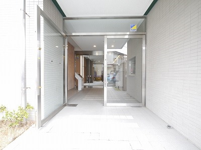 パークハウス鶴見本町通のエントランス