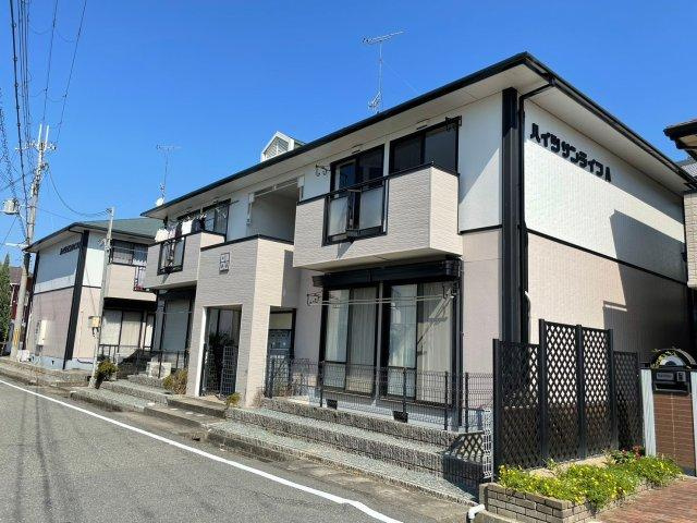 ハイツサンライフA棟の外観