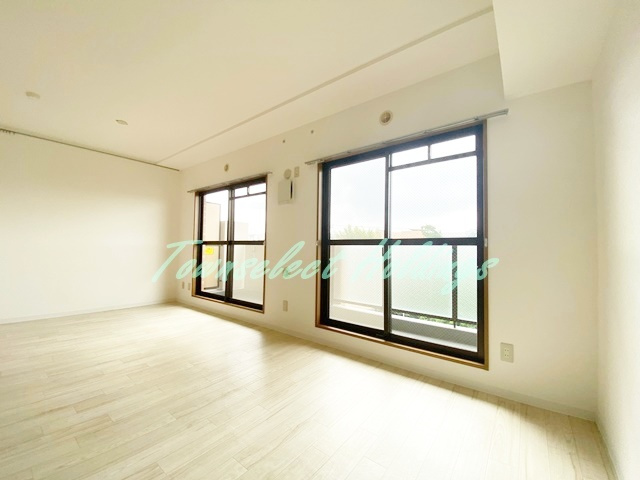 藤沢市大鋸の賃貸マンションの居間・リビング