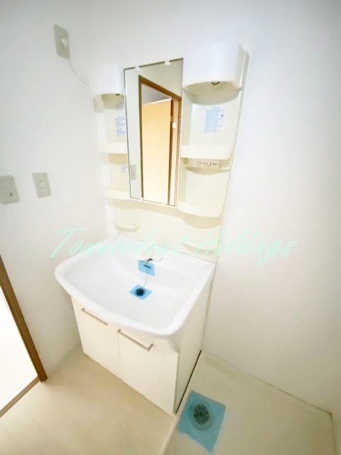 藤沢市大鋸の賃貸マンションの洗面所