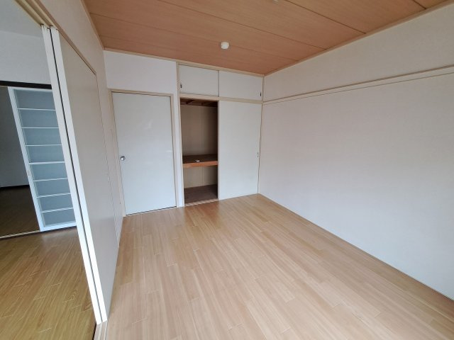 サンハウス西宮の寝室