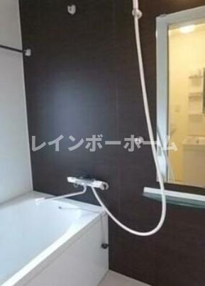 イーストピア四つ木の浴室