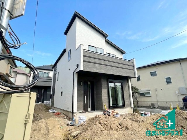 ■三島郡島本町山崎　新築一戸建ての外観|お客様に長く安心して住んでいだだける事にこだわった家づくり！住んでからのアフターサービスにもしっかりと取り組んでいます！