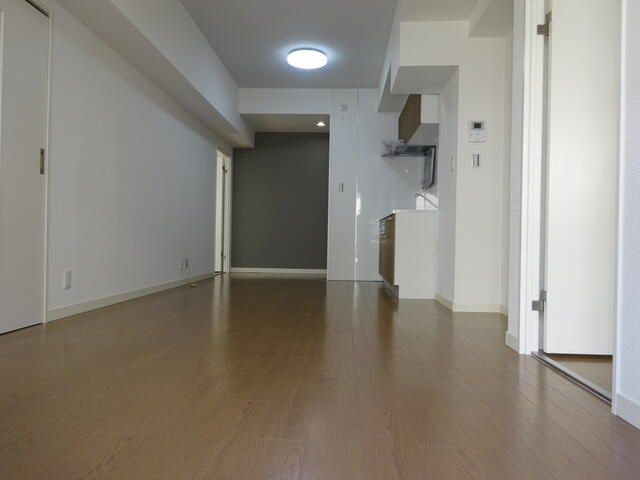 中銀木場マンションの居間・リビング