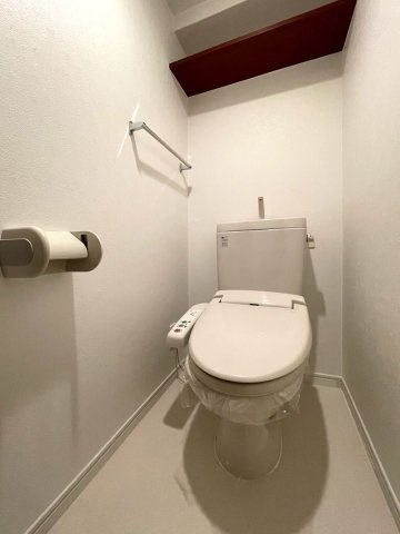 新品家具付きマンション舞鶴18(KaGood福岡)のトイレ