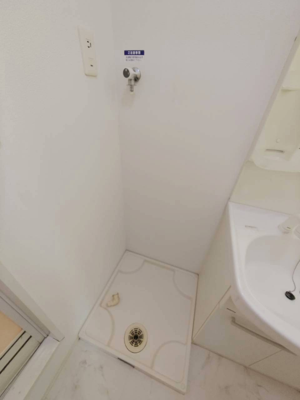 若宮２５４の設備|★洗面所の室内洗濯機置き場です★クリーニング前の写真となります