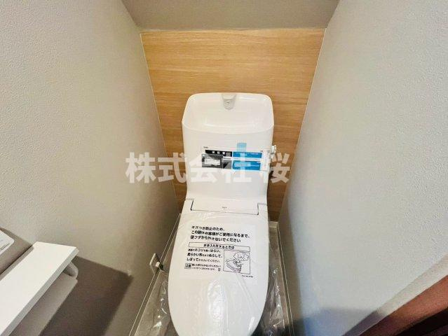 東淀川区スガハラ２丁目　中古戸建のトイレ|ゆったりとした空間のトイレです