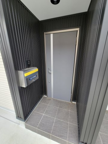 ルピナス平沢Ⅱの駐車場