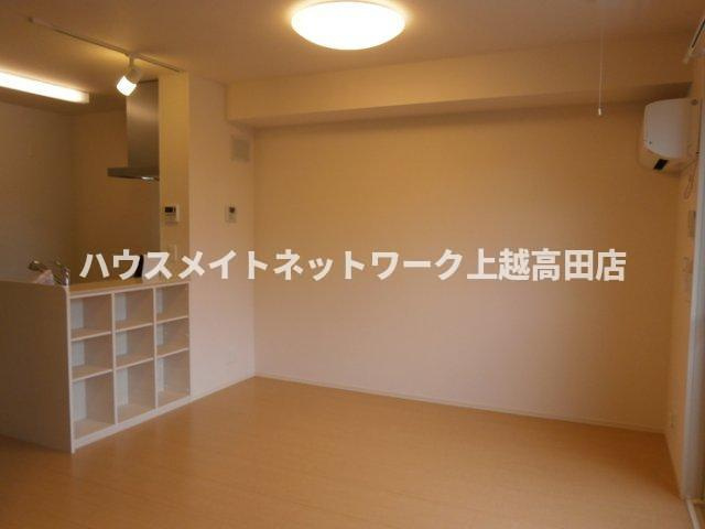 インサイドモートの居間・リビング|ＬＤＫ9.2帖
