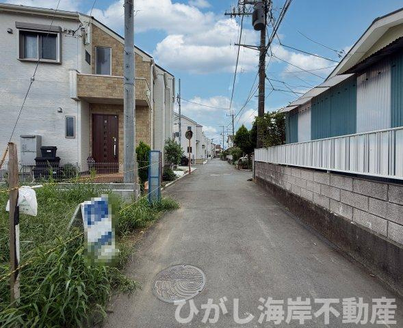 茅ヶ崎市浜之郷　売地　全７区画の前面道路含む現地写真|現地外観