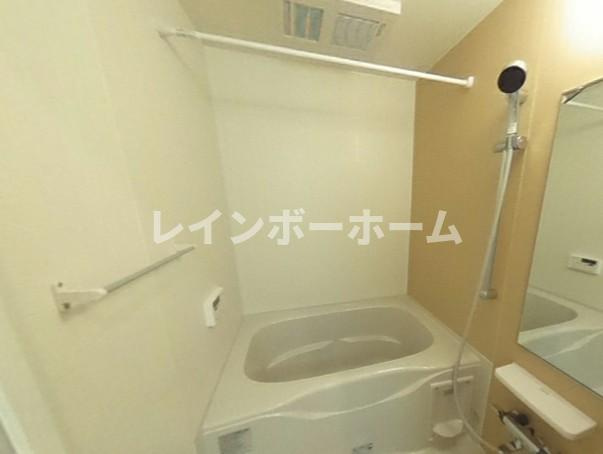 クロワッサンの浴室