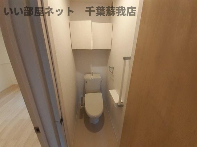ビアンＫＴの玄関|清潔感のあるトイレです