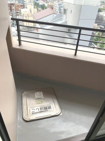 【バルコニー】