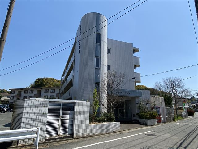 レジデンス石坂の外観