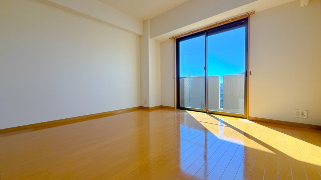 スターロード沼北の洋室