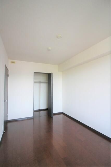 エイルマンション新屋敷レガリアの収納