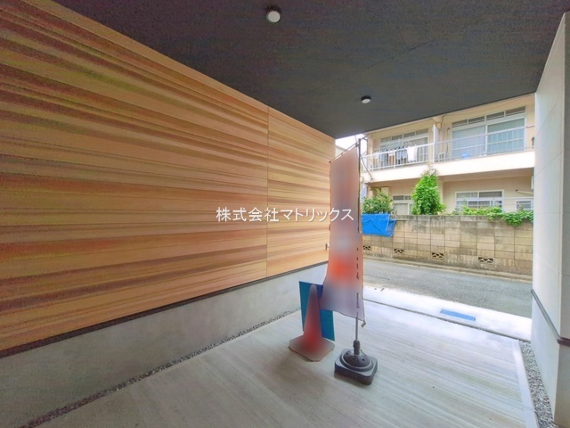 練馬区桜台4丁目　駅近×車庫付　ZEH水準住宅　限定1棟の駐車場