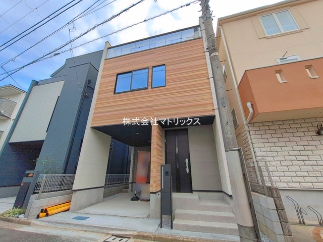 練馬区桜台4丁目　駅近×車庫付　ZEH水準住宅　限定1棟の外観