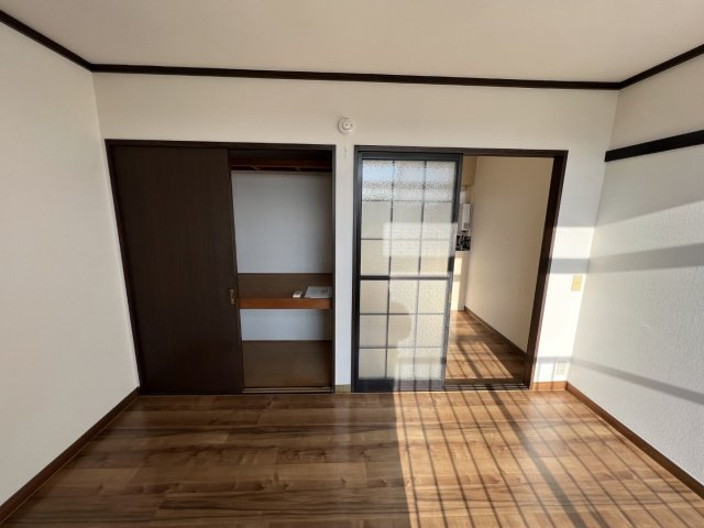 厚木市及川のアパートの居間・リビング|参考画像