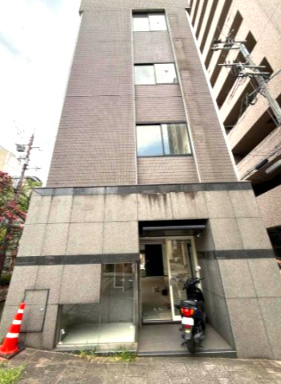 京都河原町アバックビル２のエントランス
