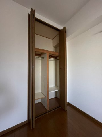 アンビエントジェーム山Ⅱ番館の収納