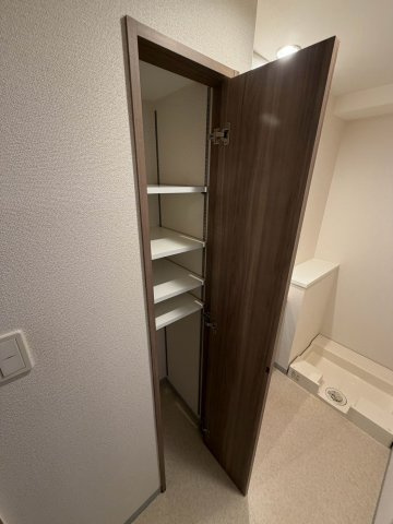 プレール・ドゥーク中野の収納|便利な収納スペースです