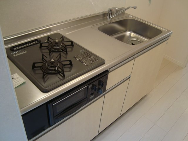 Ｃｈａｒｍｅ ｍａｉｓｏｎ 上池台のキッチン|ガスコンロ２口