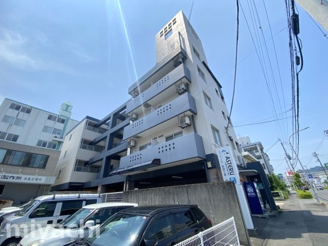 サンステージ山城の外観