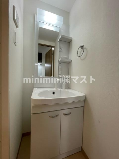 LIVIAZ OSAKA Veriteの洗面所