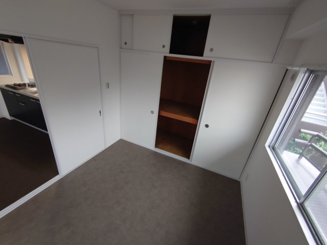 【寝室】 | ソリッソ宝塚