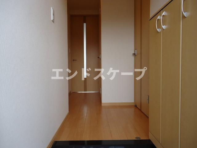 クレイン　コートの内装|廊下
高崎、前橋のお部屋探しはエンドスケープまで！お客様の理想お聞かせ下さい♪