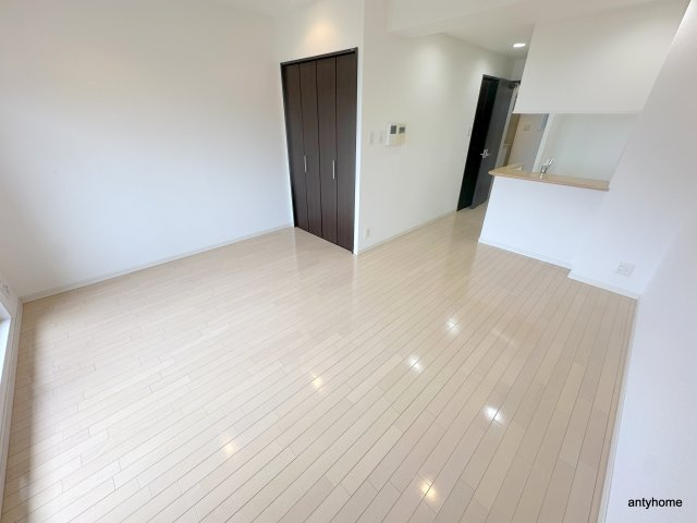 BRAVI上本町　仲介手数料無料の寝室