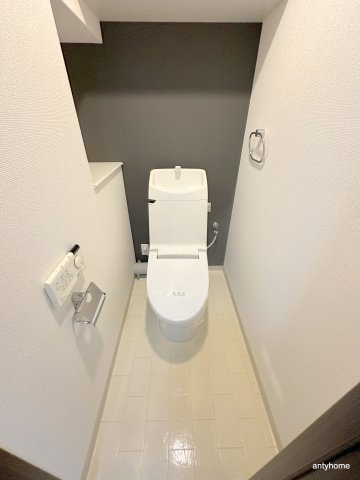 BRAVI上本町　仲介手数料無料のトイレ