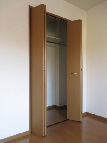 ラフィーネ二ツ屋の収納|※類似部屋