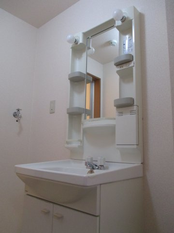ラフィーネ二ツ屋の洗面所|※類似部屋