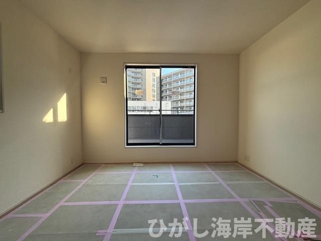 藤沢市羽鳥３丁目　新築戸建　全３棟の洋室|10月8日撮影　建築中　7帖　洋室