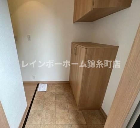 プルメリアの玄関
