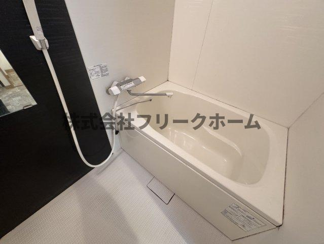 三鷹市上連雀７丁目の賃貸マンションの浴室