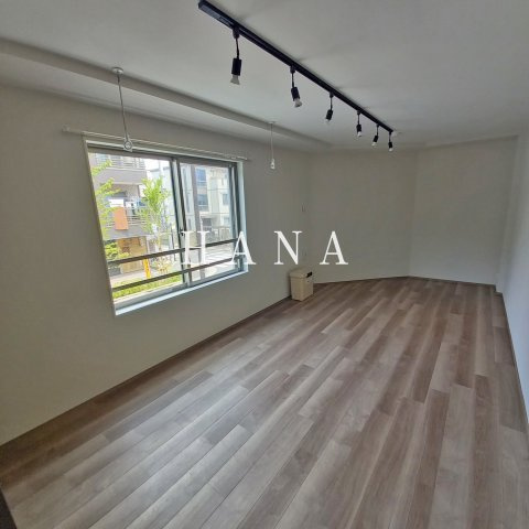 Esperanza　Shinozakiの洋室