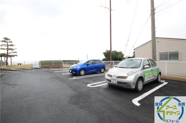 シエラメールの駐車場|※類似写真