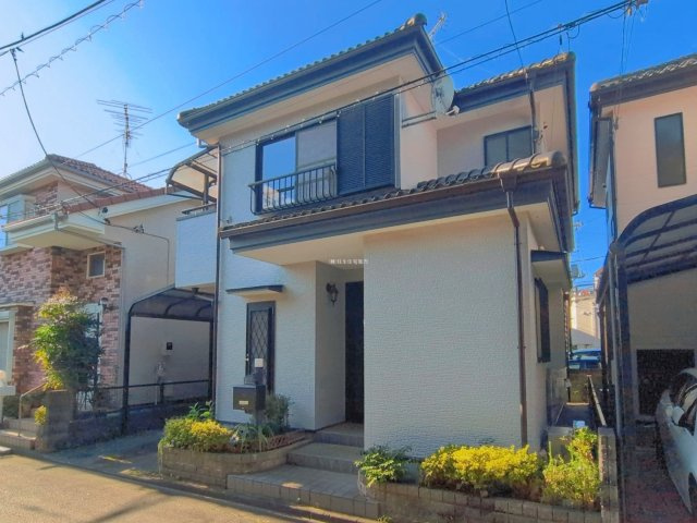 富士見市東みずほ台４丁目の中古一戸建の外観|雨漏りやシロアリ被害、給排水管の故障等への2年間保証付きで安心です。