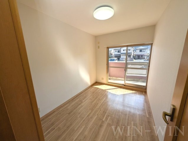 フローラ・リヴェールの寝室|イメージ（同建物内別部屋の写真です）