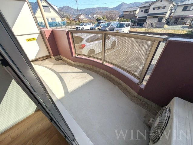 フローラ・リヴェールのバルコニー|イメージ（同建物内別部屋の写真です）