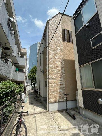 北区赤羽北２丁目のアパートの外観