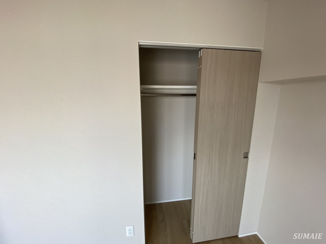 AXIS上小町の収納|5.8帖洋室収納