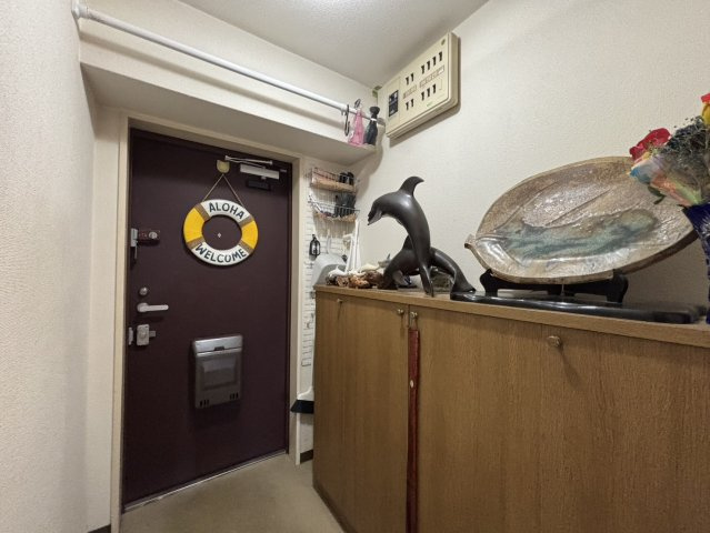 ユニライフ岸和田の玄関